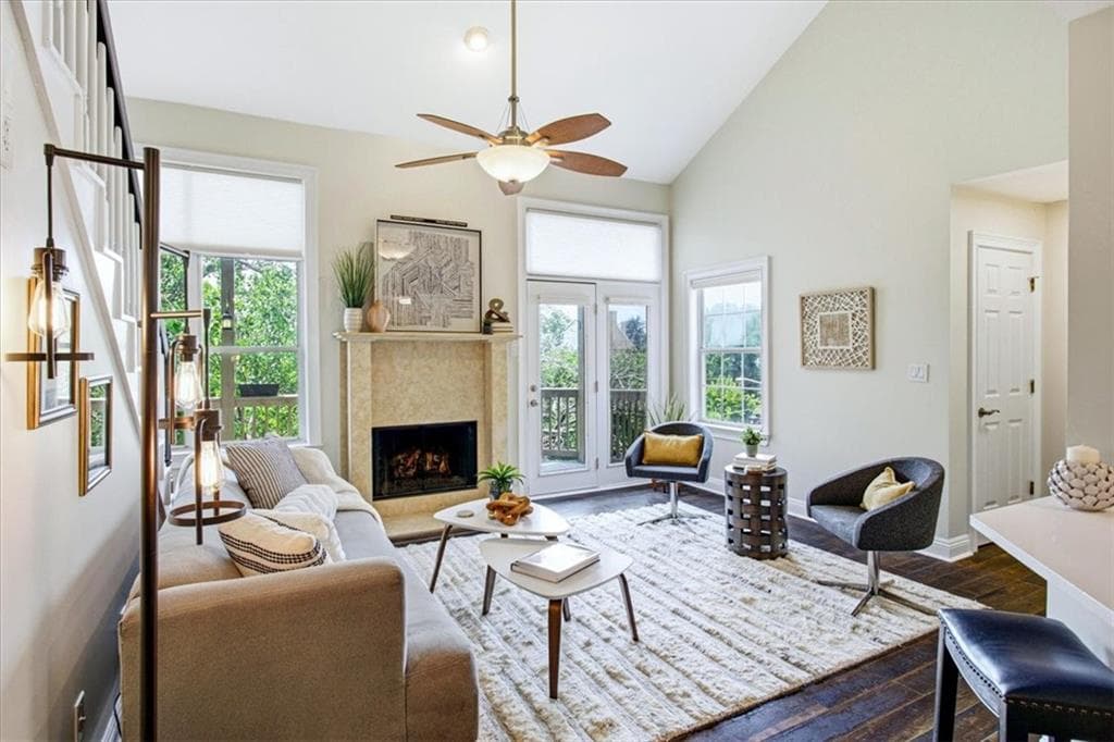 2 bedroom, 2 bathroom, 1,150 sq ft condominium under contract at 1035 Mcgill Park Avenue, Atlanta, GA 30312 — photo 3