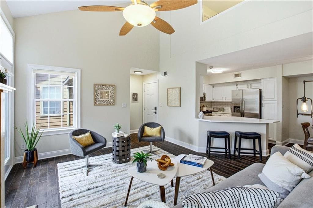 2 bedroom, 2 bathroom, 1,150 sq ft condominium under contract at 1035 Mcgill Park Avenue, Atlanta, GA 30312 — photo 5