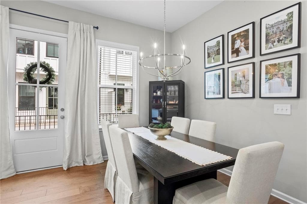 2 bedroom, 3 bathroom, 1,442 sq ft townhouse for rent at 119 Chestnut Circle, Atlanta, GA 30342 for $4,000 a month — photo 10