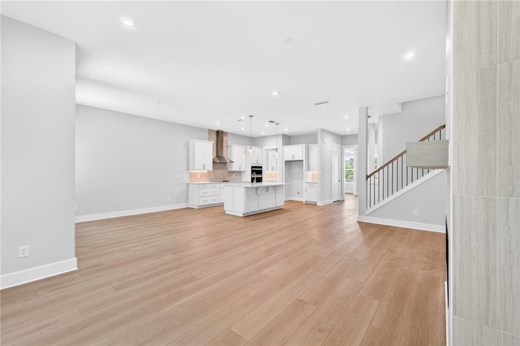 5 bedroom, 4 bathroom, 2,983 sq ft single family residence under contract at 1123 Pine Valley Trail, Jefferson, GA 30549 — photo 8