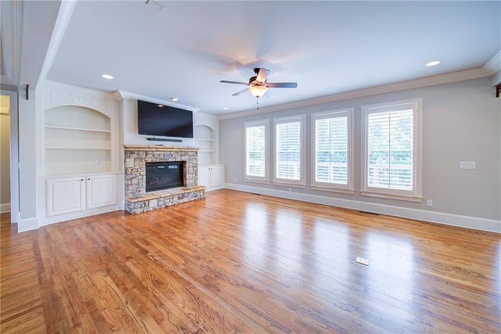 7 bedroom, 5 bathroom, 4,734 sq ft single family residence under contract at 5305 Harris Springs Drive, Cumming, GA 30040 — photo 6
