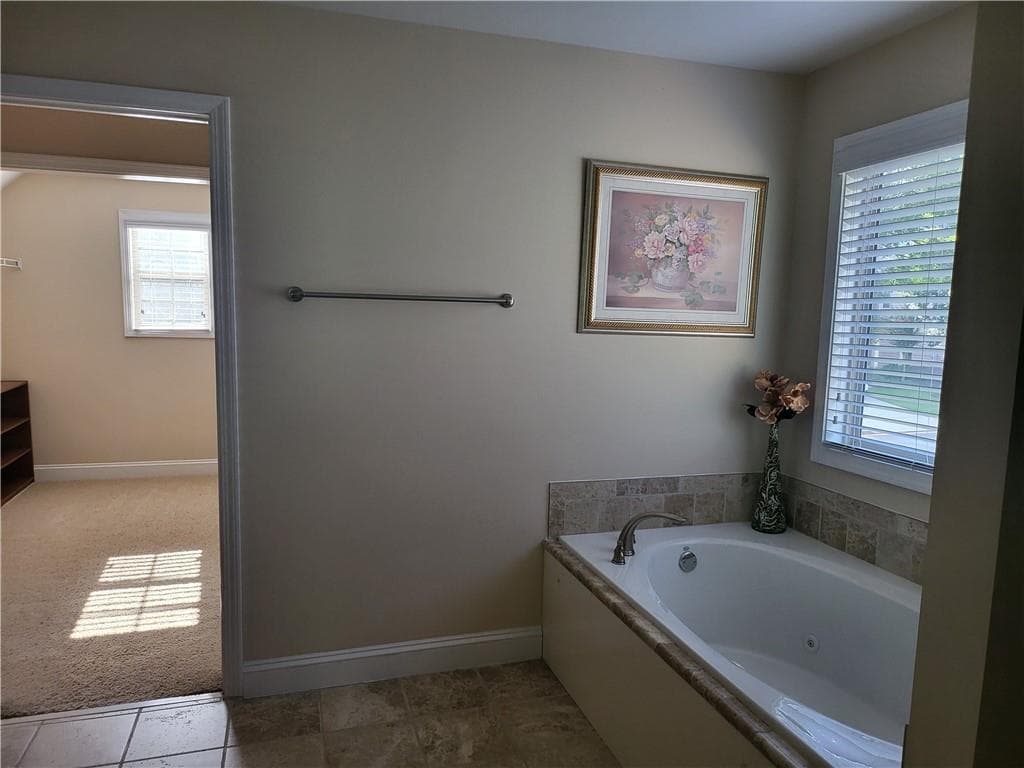 5 bedroom, 4 bathroom, 3,324 sq ft single family residence for rent at 1080 Colgan Court, Alpharetta, GA 30004 for $3,850 a month — photo 10