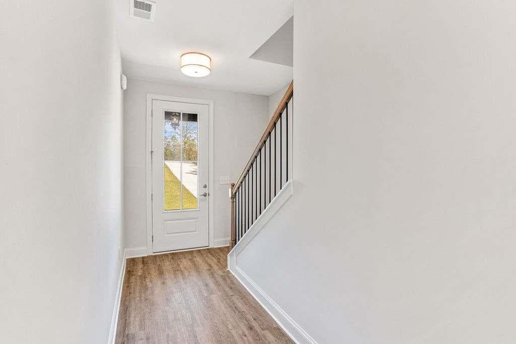 4 bedroom, 4 bathroom, 2,344 sq ft single family residence for sale at 485 Lawson Drive, Mansfield, GA 30055 — photo 4