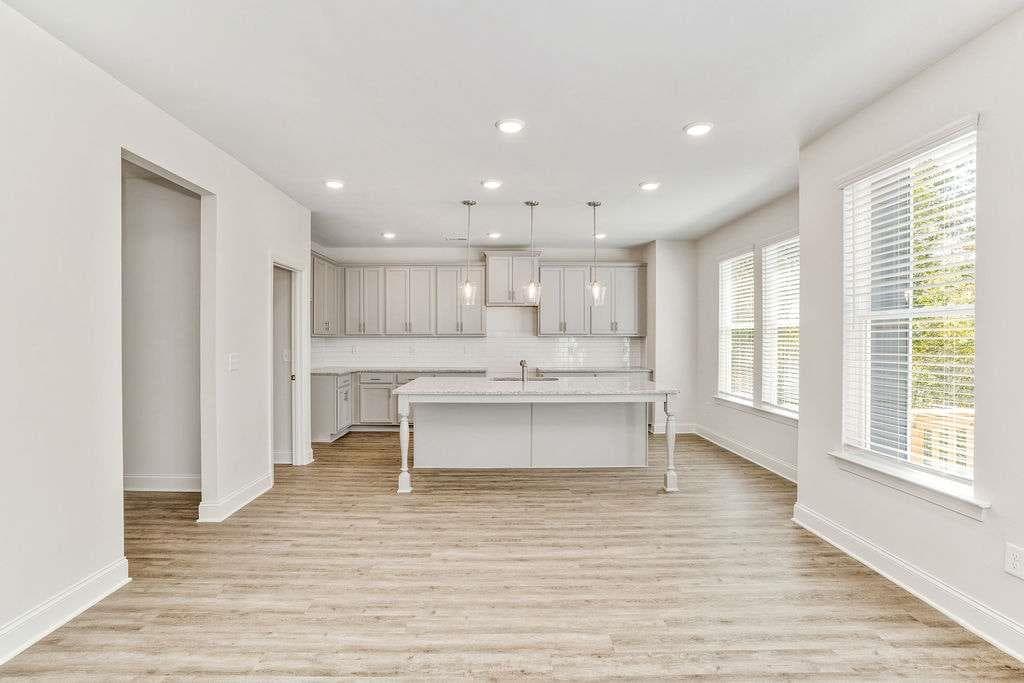 4 bedroom, 4 bathroom, 2,344 sq ft single family residence for sale at 485 Lawson Drive, Mansfield, GA 30055 — photo 10