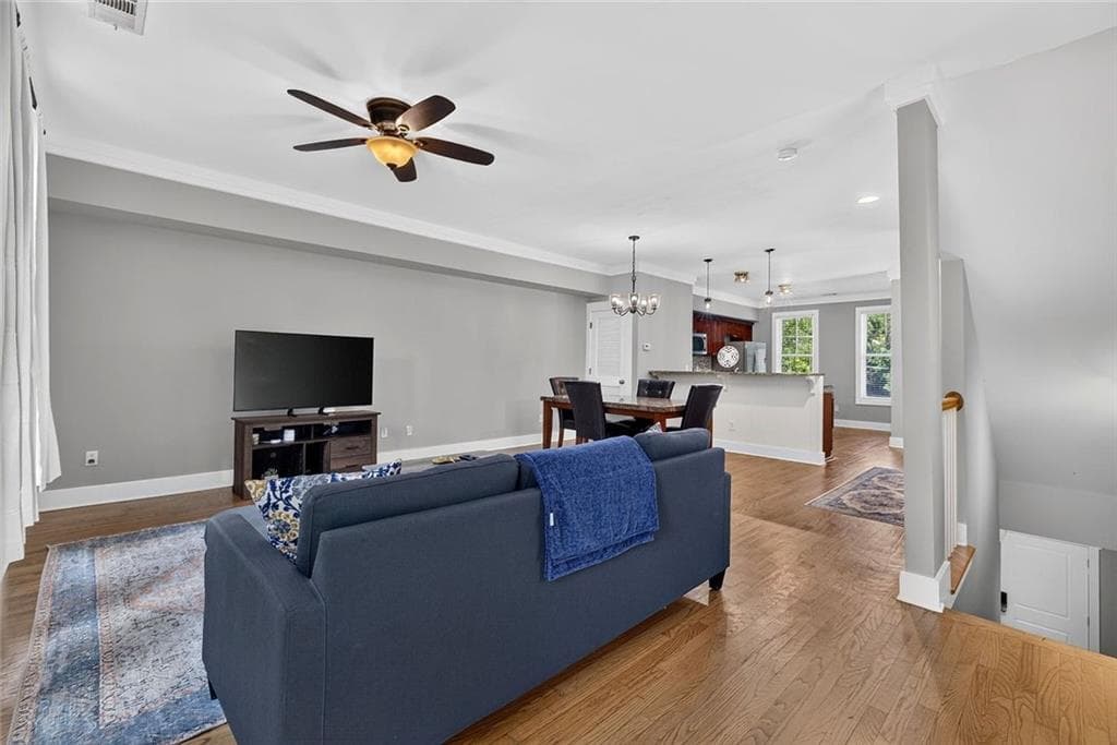 3 bedroom, 4 bathroom, 1,895 sq ft townhouse for sale at 816 Liberty Commons Drive, Atlanta, GA 30314 — photo 6