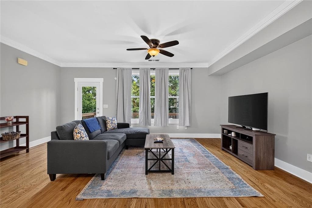 3 bedroom, 4 bathroom, 1,895 sq ft townhouse for sale at 816 Liberty Commons Drive, Atlanta, GA 30314 — photo 9