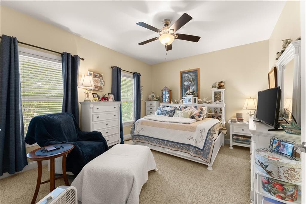 4 bedroom, 3 bathroom, 2,754 sq ft single family residence for sale at 5022 Oak Farm Way, Flowery Branch, GA 30542 — photo 8
