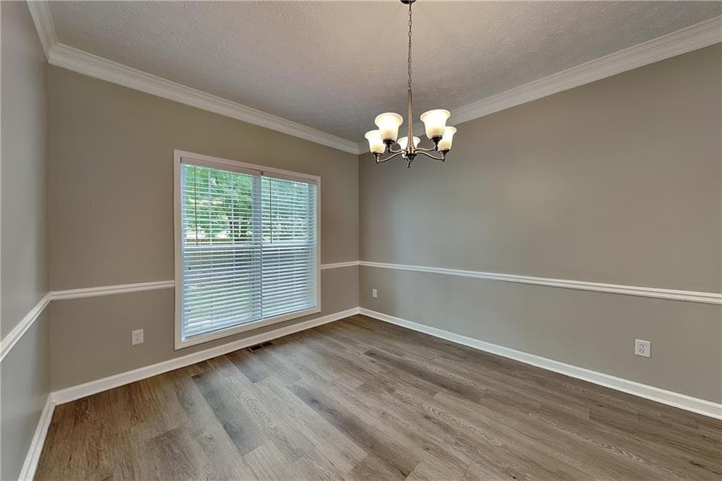 4 bedroom, 3 bathroom, 2,616 sq ft single family residence for rent at 2305 Luther Terrace, Marietta, GA 30064 for $2,500 a month — photo 8