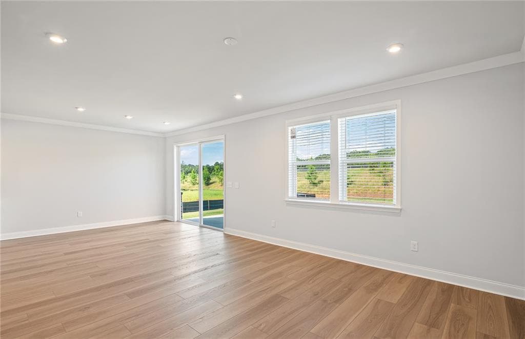 5 bedroom, 3 bathroom, 2,659 sq ft single family residence for sale at 275 Nesta Grove Drive, Locust Grove, GA 30248 — photo 4