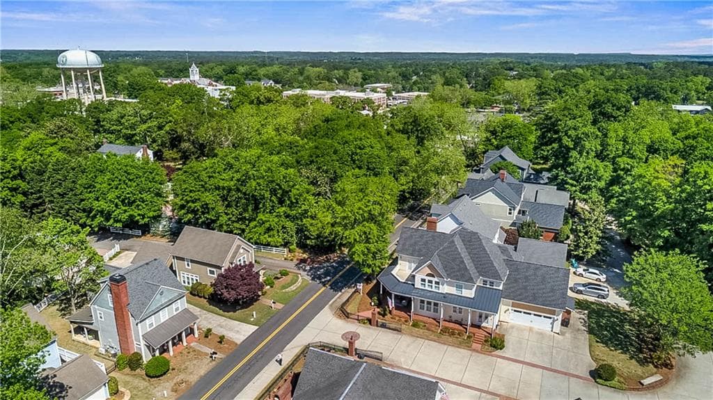 4 bedroom, 4 bathroom, 3,646 sq ft single family residence under contract at 88 Sloan Street, Mcdonough, GA 30253 — photo 3