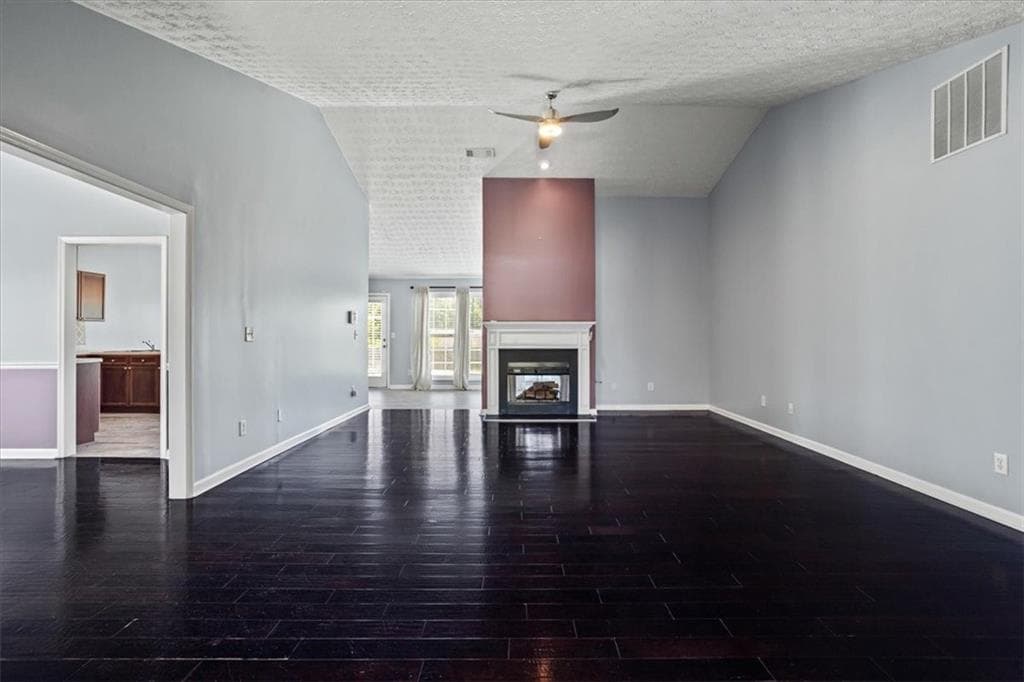 3 bedroom, 2 bathroom, 2,218 sq ft single family residence for sale at 2615 Snowcrest Place, Bethlehem, GA 30620 — photo 3