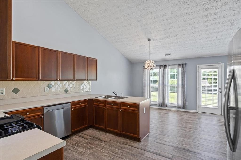 3 bedroom, 2 bathroom, 2,218 sq ft single family residence for sale at 2615 Snowcrest Place, Bethlehem, GA 30620 — photo 7