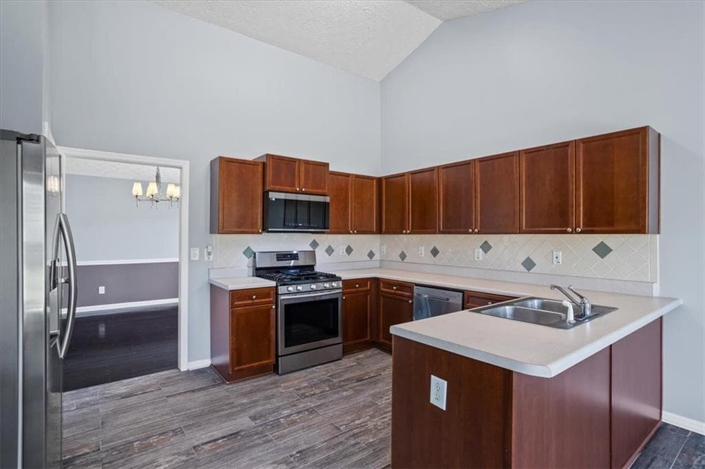 3 bedroom, 2 bathroom, 2,218 sq ft single family residence for sale at 2615 Snowcrest Place, Bethlehem, GA 30620 — photo 8