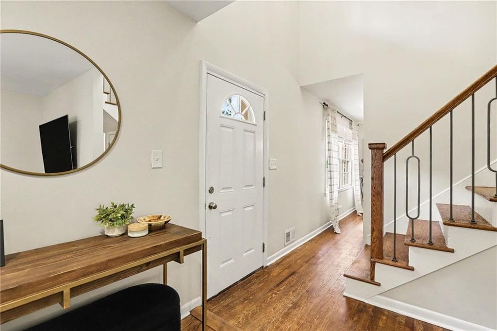 4 bedroom, 3 bathroom, 2,204 sq ft single family residence for sale at 3631 Santa Fe Trail, Atlanta, GA 30340 — photo 4