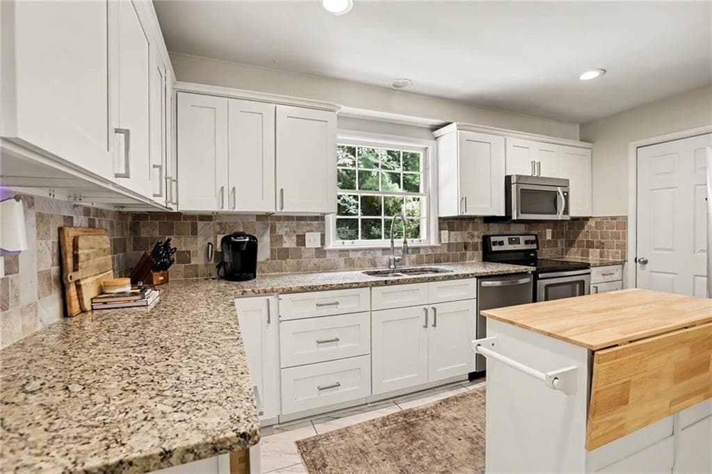 4 bedroom, 3 bathroom, 2,204 sq ft single family residence for sale at 3631 Santa Fe Trail, Atlanta, GA 30340 — photo 10