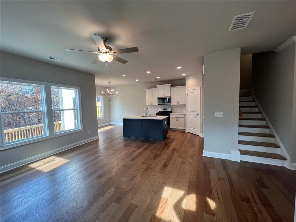3 bedroom, 3 bathroom, 1,827 sq ft townhouse for sale at 336 Lakeside Court, Canton, GA 30114 — photo 1 of 13