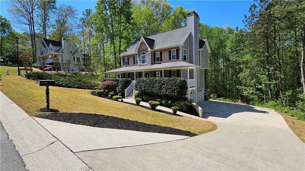 4 bedroom, 4 bathroom, 2,442 sq ft single family residence under contract at 147 Oliver Drive, Dallas, GA 30132 — photo 2