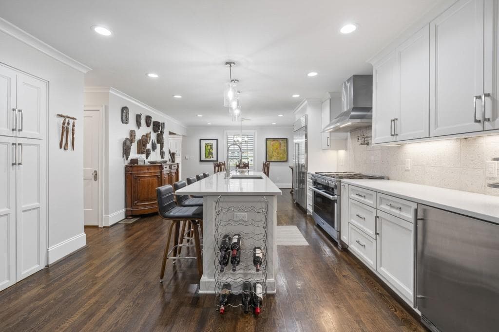 5 bedroom, 5 bathroom, 3,127 sq ft single family residence for sale at 460 Brentwood Drive, Atlanta, GA 30305 — photo 10