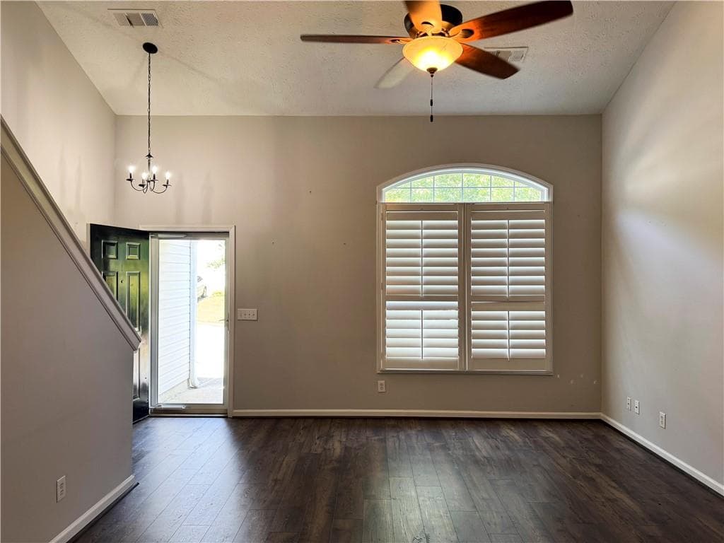 4 bedroom, 2 bathroom, 1,876 sq ft single family residence for rent at 3331 Serenade Court, Milton, GA 30004 for $2,700 a month — photo 3