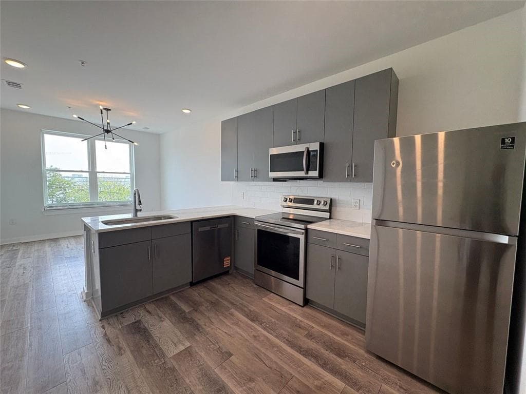 1 bedroom, 1 bathroom, 657 sq ft condominium for rent at 525 Parkway Drive 510, Atlanta, GA 30354 for $1,600 a month — photo 8