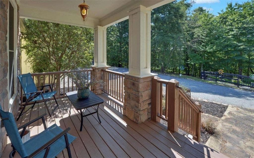 4 bedroom, 3 bathroom, 3,296 sq ft single family residence for sale at 280 Cherokee Court, Ellijay, GA 30540 — photo 4