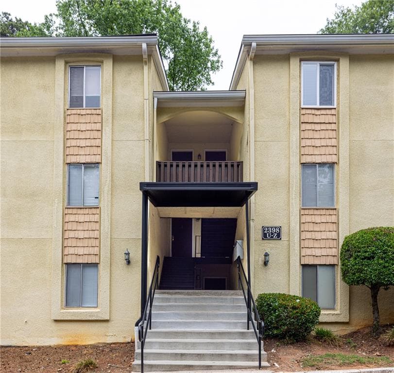 2 bedroom, 1 bathroom, 1,040 sq ft condominium for rent at 2398 Lawrenceville Highway U, Decatur, GA 30033 for $1,495 a month — photo 2