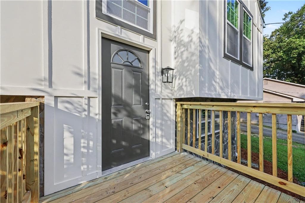 4 bedroom, 3 bathroom, 2,956 sq ft single family residence for sale at 3249 Nogales Place, Rex, GA 30273 — photo 4