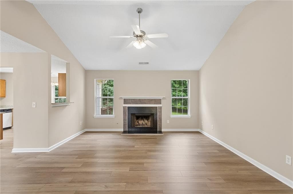 5 bedroom, 3 bathroom, 2,921 sq ft single family residence under contract at 785 Pinewood Drive, Marietta, GA 30064 — photo 8