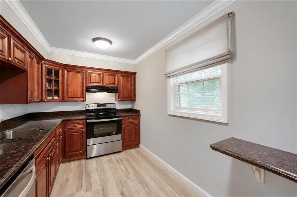 3 bedroom, 4 bathroom, 1,550 sq ft condominium for sale at 4430 Tilly Mill Road 908, Atlanta, GA 30360 — photo 5
