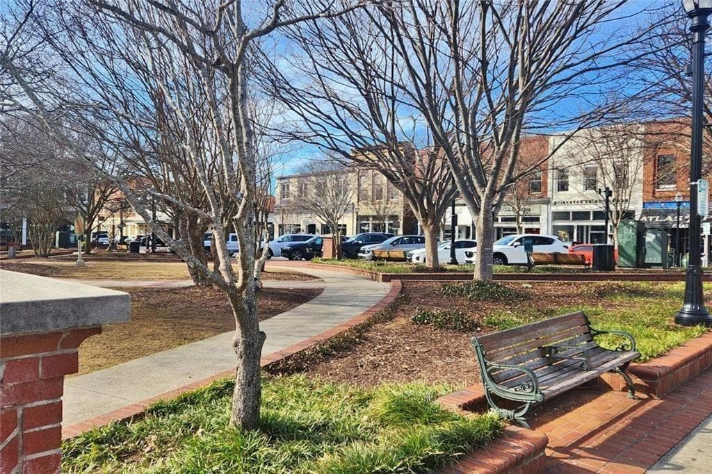 3 bedroom, 2 bathroom, 2,021 sq ft single family residence for sale at 1948 Assembly Circle, Gainesville, GA 30501 — photo 10
