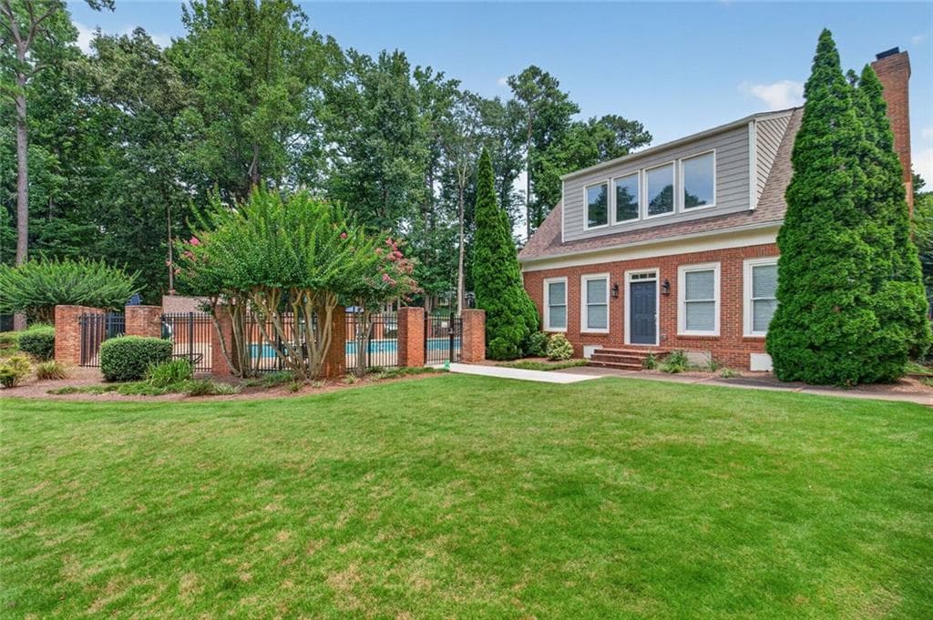 4 bedroom, 4 bathroom, 3,419 sq ft single family residence under contract at 4043 Penhurst Drive, Marietta, GA 30062 — photo 8