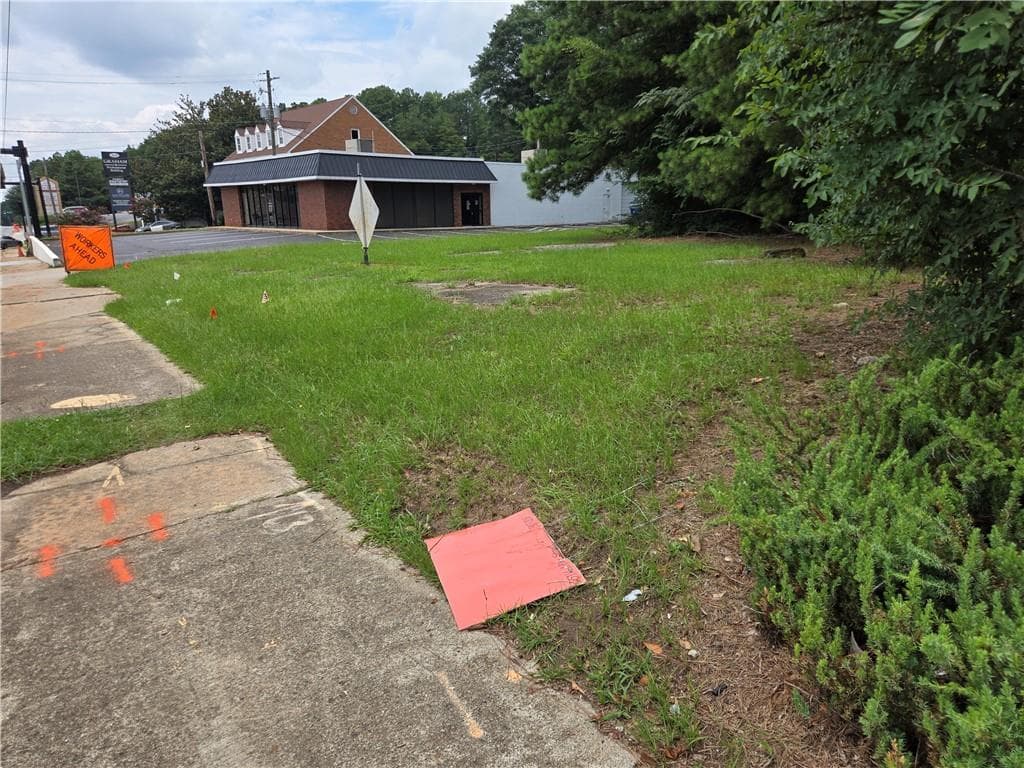 unimproved land for sale at 351 W Pike Street, Lawrenceville, GA 30046 — photo 7