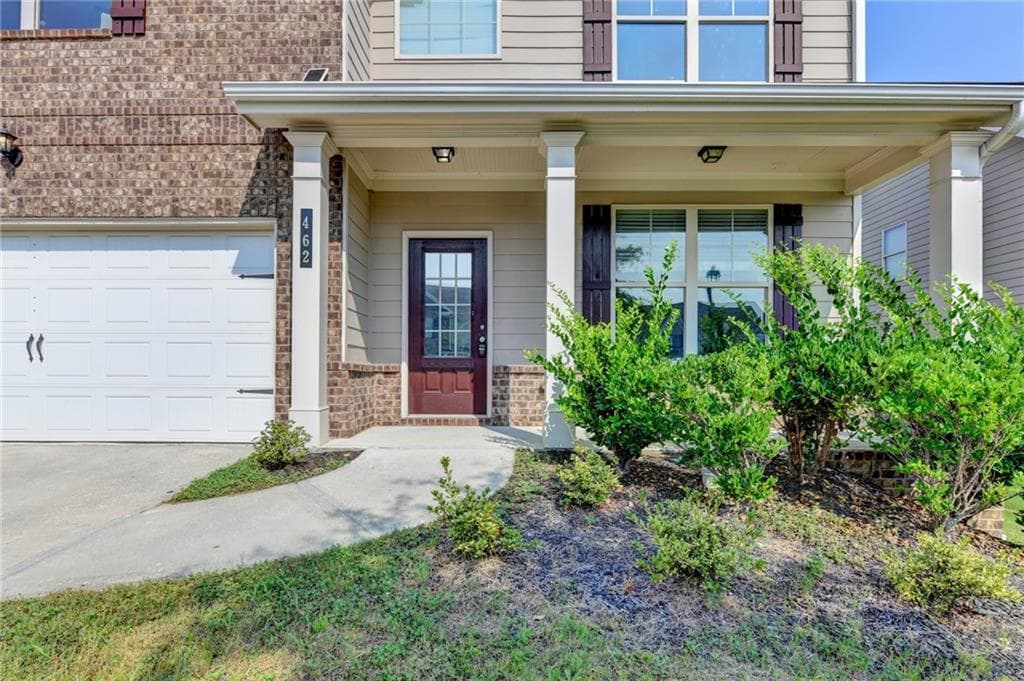 5 bedroom, 3 bathroom, 2,588 sq ft single family residence for sale at 462 Hinton Farm Way, Dacula, GA 30019 — photo 6