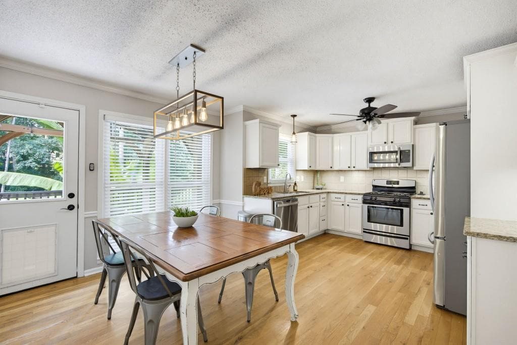 4 bedroom, 3 bathroom, 2,496 sq ft single family residence for sale at 5876 Trellis Court, Powder Springs, GA 30127 — photo 8
