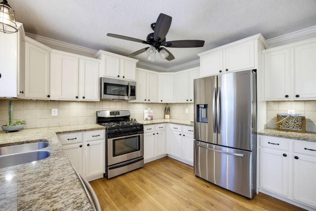 4 bedroom, 3 bathroom, 2,496 sq ft single family residence for sale at 5876 Trellis Court, Powder Springs, GA 30127 — photo 10