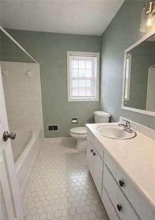 4 bedroom, 3 bathroom, 2,269 sq ft single family residence for rent at 4093 Hideaway Drive, Tucker, GA 30084 for $2,195 a month — photo 10