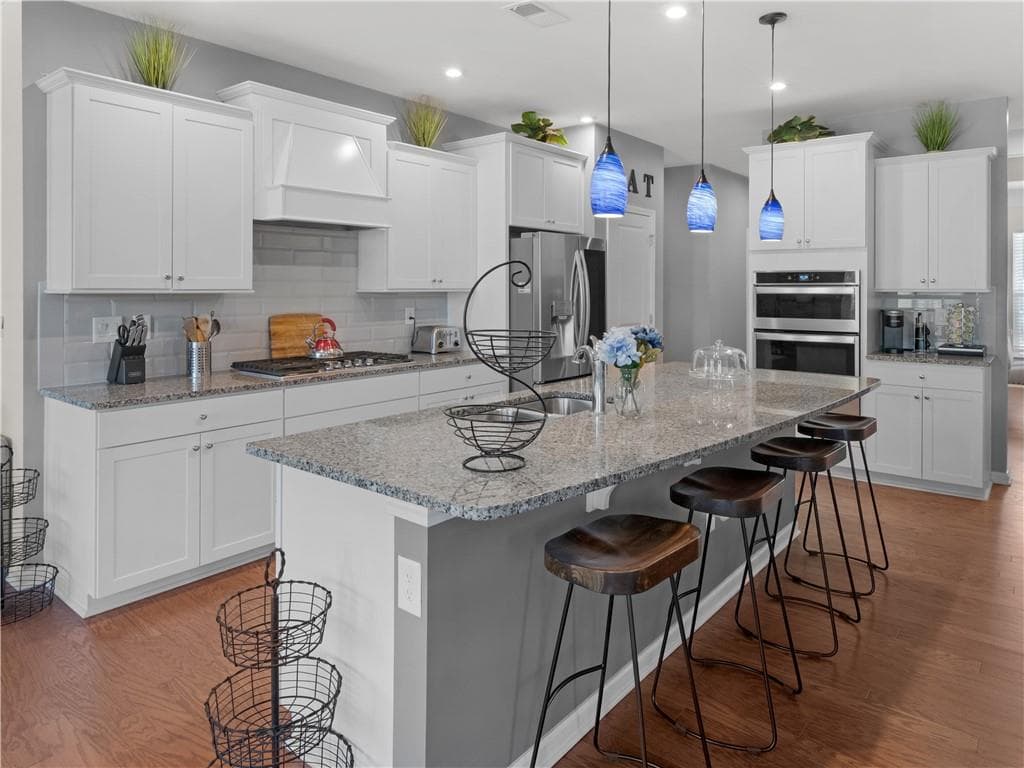 3 bedroom, 2 bathroom, 2,584 sq ft single family residence under contract at 203 Camelia Court, Griffin, GA 30223 — photo 10