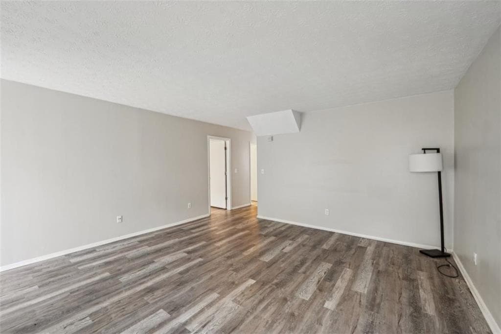 3 bedroom, 2 bathroom, 1,466 sq ft townhouse for sale at 703 Pine Tree Trail, Atlanta, GA 30349 — photo 9