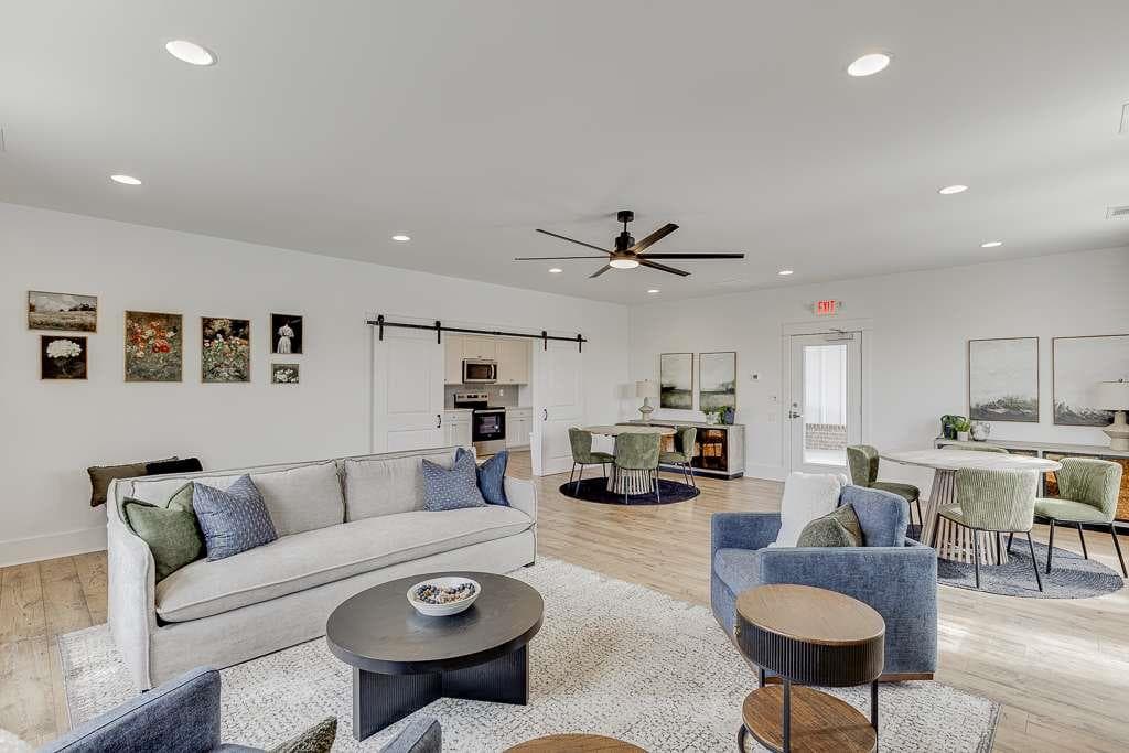 2 bedroom, 2 bathroom, 2,548 sq ft single family residence for sale at 238 Oakdale Road, Jefferson, GA 30549 — photo 8