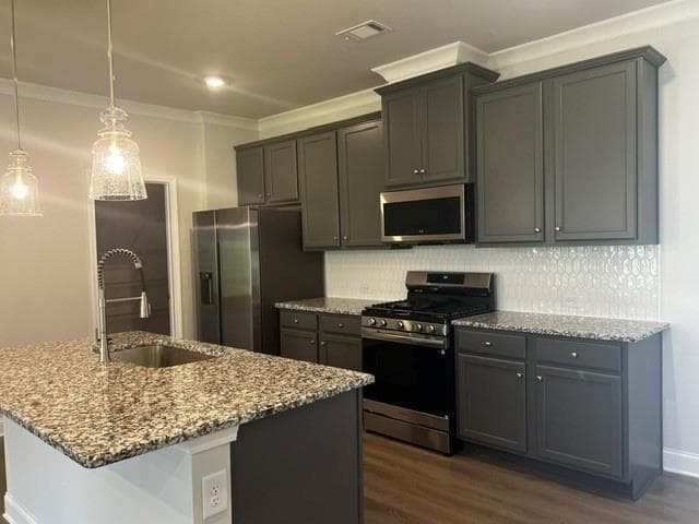3 bedroom, 3 bathroom, 2,016 sq ft single family residence under contract at 3739 Ivy Cottage Drive, Snellville, GA 30039 — photo 4