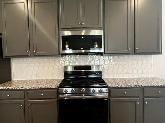 3 bedroom, 3 bathroom, 2,016 sq ft single family residence under contract at 3739 Ivy Cottage Drive, Snellville, GA 30039 — photo 5
