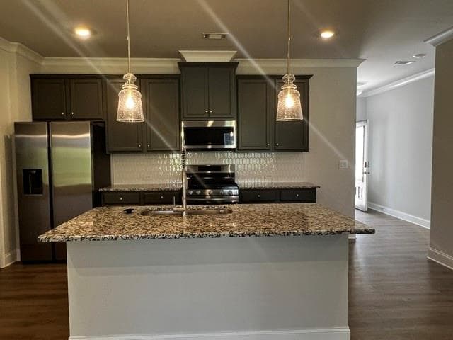 3 bedroom, 3 bathroom, 2,016 sq ft single family residence under contract at 3739 Ivy Cottage Drive, Snellville, GA 30039 — photo 7