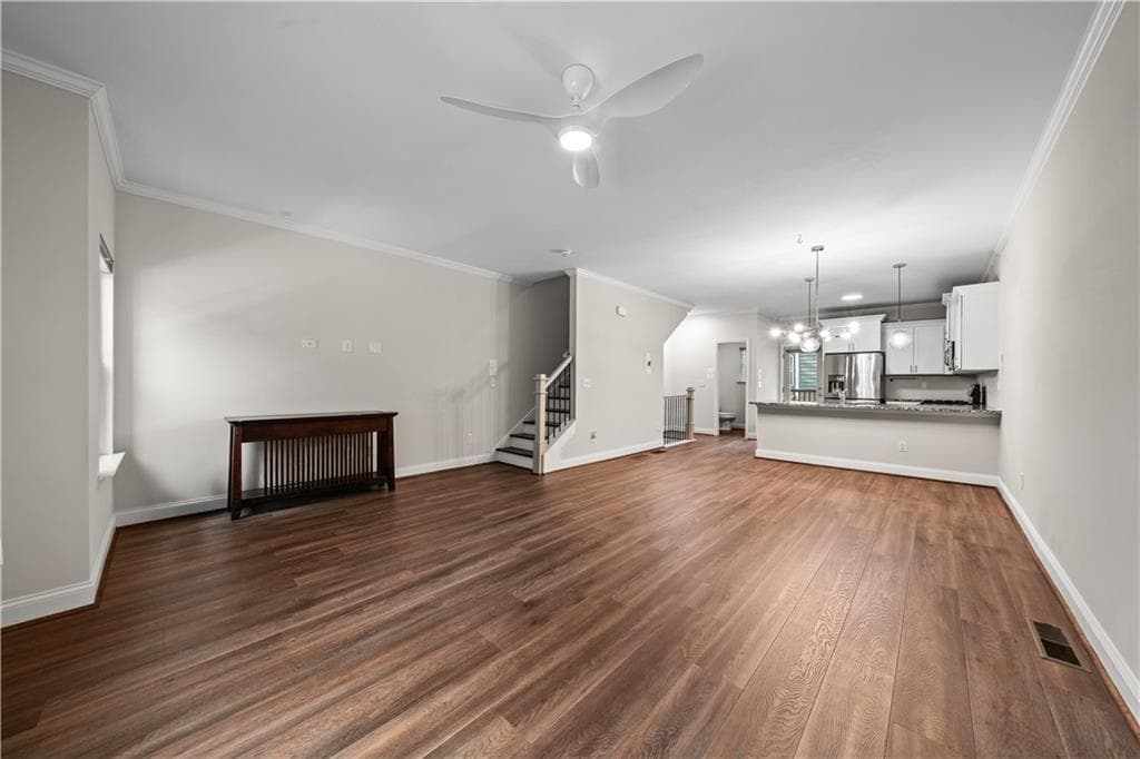 3 bedroom, 4 bathroom, 1,306 sq ft townhouse for sale at 1365 Memorial Drive 13, Atlanta, GA 30317 — photo 5
