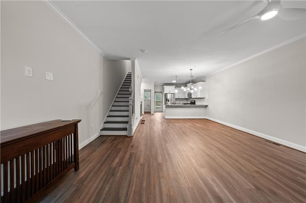 3 bedroom, 4 bathroom, 1,306 sq ft townhouse for sale at 1365 Memorial Drive 13, Atlanta, GA 30317 — photo 3