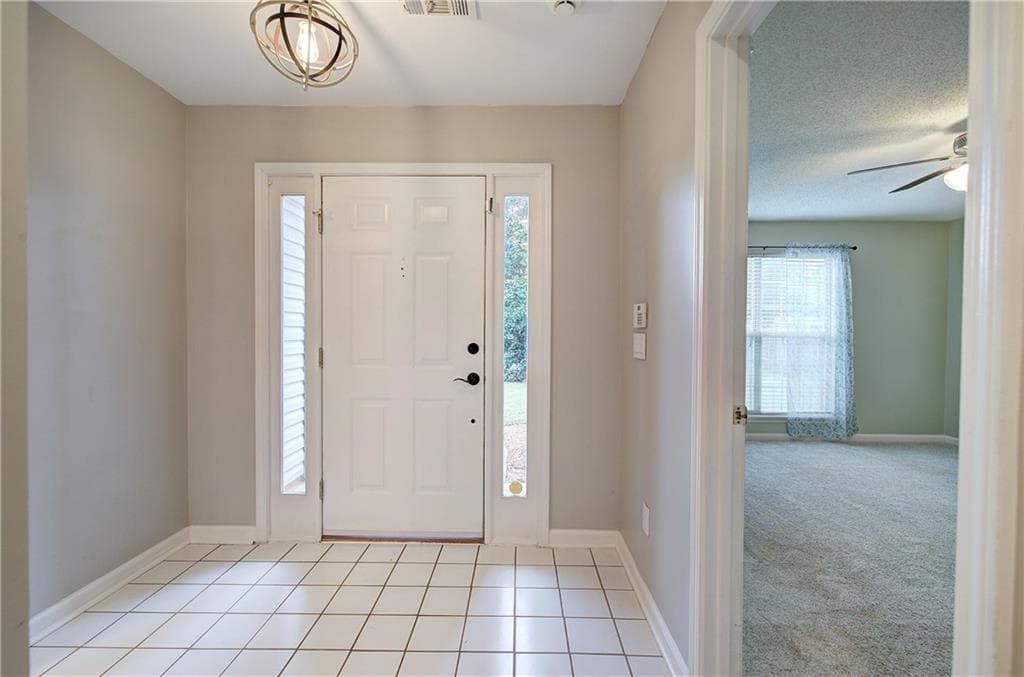 2 bedroom, 2 bathroom, 1,568 sq ft single family residence for sale at 15 Norland Court, Cartersville, GA 30121 — photo 5