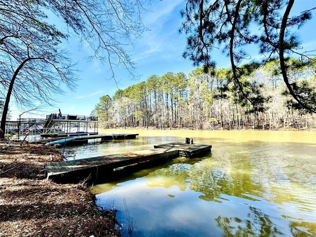 5 bedroom, 5 bathroom, 2,540 sq ft single family residence for sale at 504 N Little Victoria Road, Woodstock, GA 30189 — photo 3