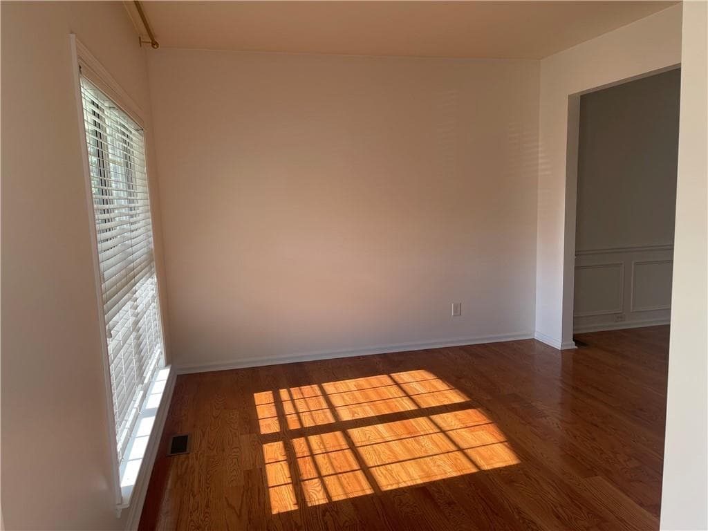 5 bedroom, 4 bathroom, 3,486 sq ft single family residence for rent at 1023 Cassina Court, Lawrenceville, GA 30045 for $3,200 a month — photo 5