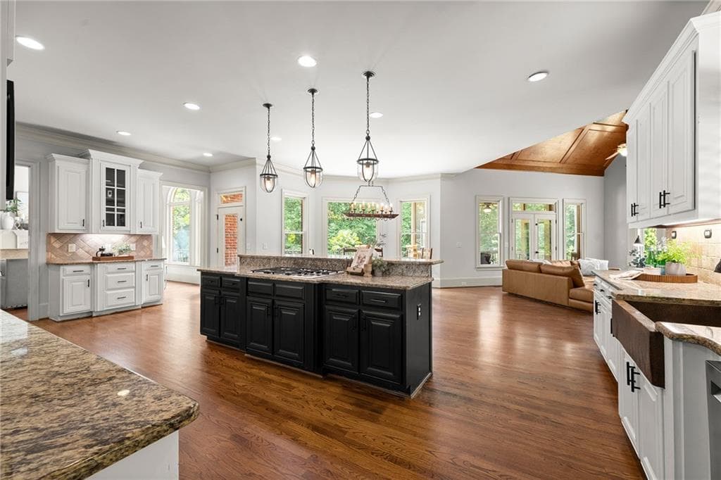 6 bedroom, 8 bathroom, 7,471 sq ft single family residence for sale at 485 Arcaro Drive, Milton, GA 30004 — photo 5