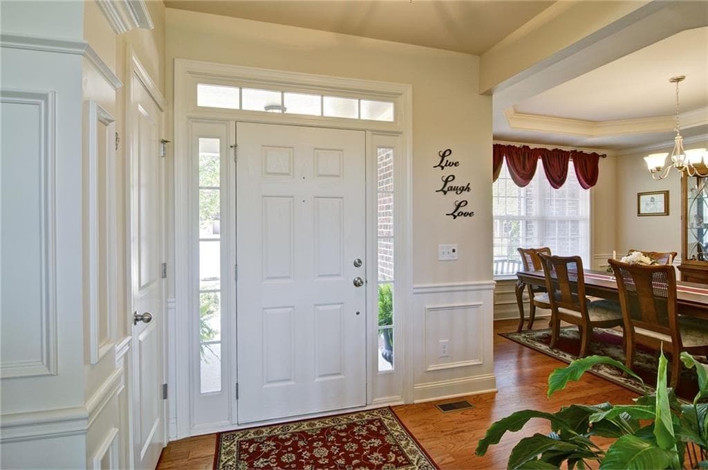 5 bedroom, 5 bathroom, 5,407 sq ft single family residence for sale at 503 Lakeview Court, Woodstock, GA 30188 — photo 2