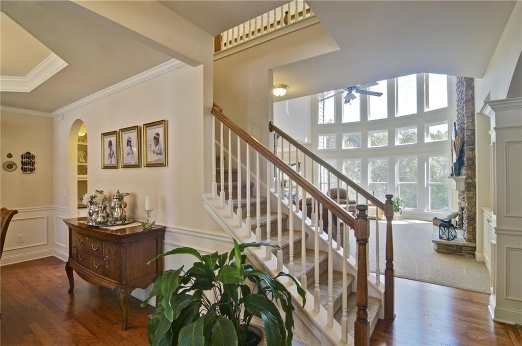 5 bedroom, 5 bathroom, 5,407 sq ft single family residence for sale at 503 Lakeview Court, Woodstock, GA 30188 — photo 5